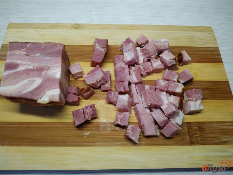 Фото приготовление рецепта: Гороховый суп с грудинкой и гренками шаг №5