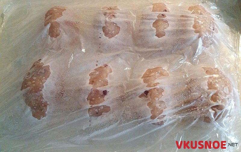 Фото приготовление рецепта: Котлета на пару из филе индейки для деток  и их заготовка шаг №5