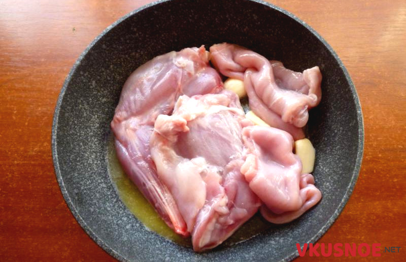 Фото приготовление рецепта: Паштет из мяса кролика шаг №3