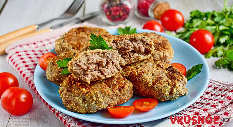 Фото приготовление рецепта: Котлеты из мяса дичи шаг №7