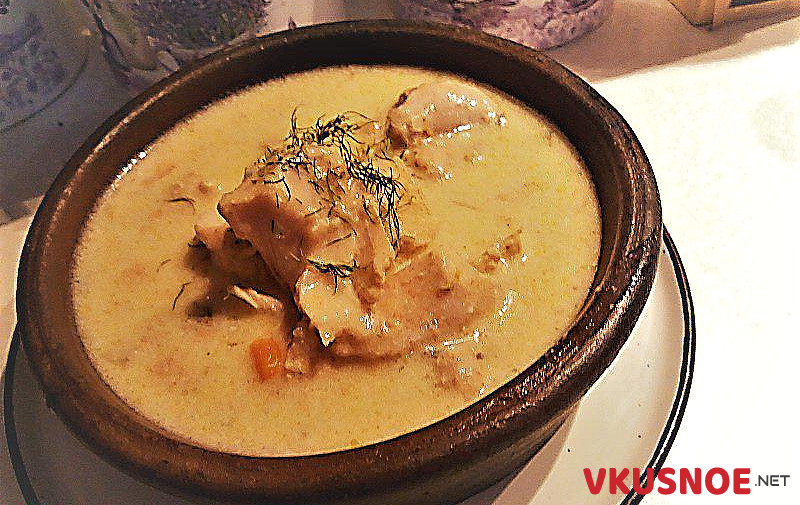 Фото приготовление рецепта: Тушеное мясо кролика в сметанном соусе шаг №14