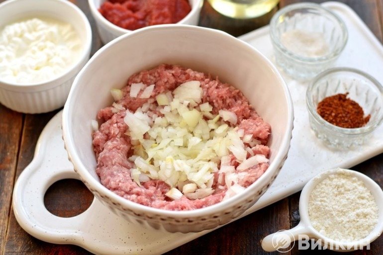 Фарш с луком