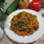 Белая фасоль с говядиной в мультиварке