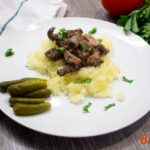 Бефстроганов с грибами
