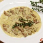 Бефстроганов с чесноком и тимьяном