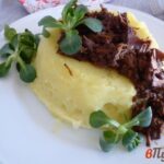 Говядина томленая в духовке