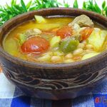 Диетическая тушёная говядина с овощами