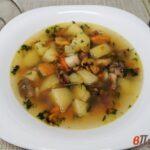 Ингредиенты
						
							
								
								


	Вода
	
		1,5 л.
		
	




	Картофель
	
		3 шт.
		
	




	Лук белый
	
		1 шт.
		
	




	Коктейль морской
	
		300 г.
		
	




	Укроп
	
		5 г.
		
	




	Сливочное масло
	
		20 г.
		
	




	Морковь 
	
		1 шт.
		
	




	Хмели-сунели
	
		1/2 ч. л.
		
	


							
						
					
				
			
			
			
				Суп из морепродуктов
				
					
            
                
                    
                    
                    
                    
                    
                
                
                    
                        
                        
                        
                        
                        
                    
                
            
            
        
					1
				
				Какой же вкусный и ароматный суп из морепродуктов. Для приготовления …
				10-02-2022, 08:37