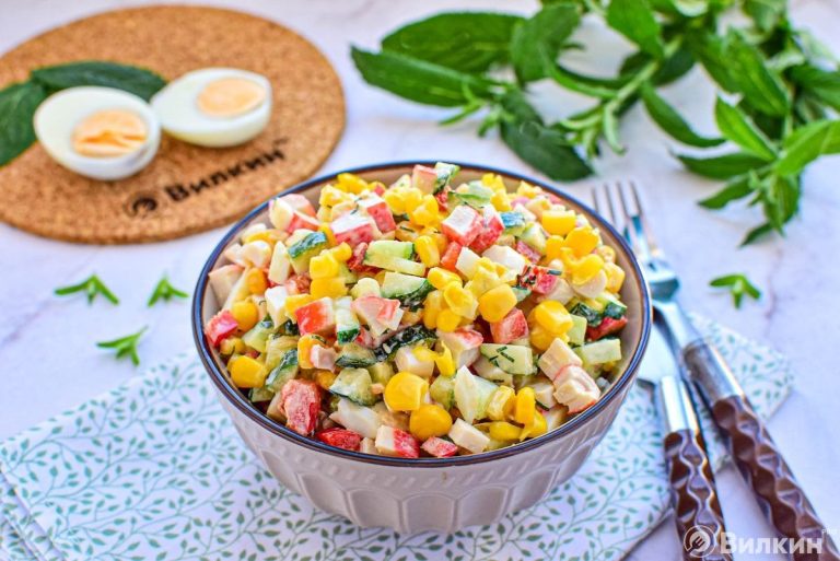 Крабовый салат с кукурузой без риса
