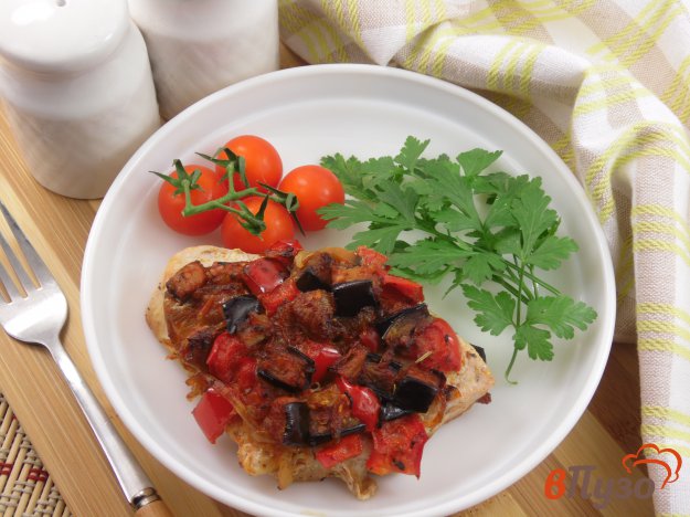 Стейки из индейки с овощами в духовке