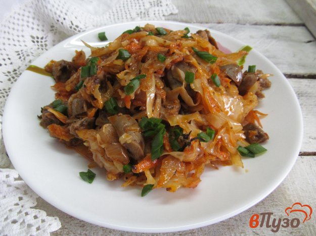 Тушеная капуста с говяжьими почками