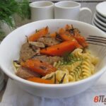 Тушеное мясо по-французски