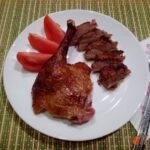 Утка запечённая в духовке с яблоками и лимоном