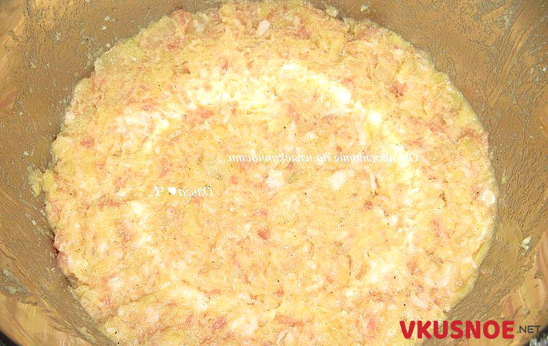 Фото приготовление рецепта: Полукартофельные котлеты шаг №2