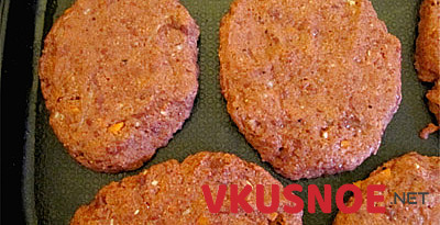 Котлеты из куриной печени Котлеты из куриной печени
