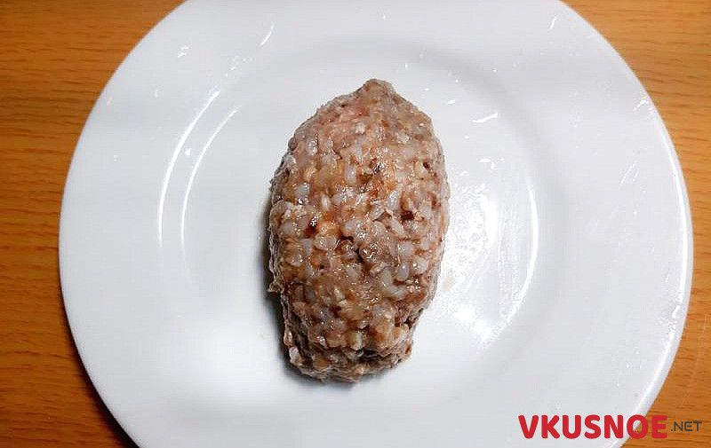 Фото приготовление рецепта: Котлеты из гречки с фаршем и сыром шаг №11
